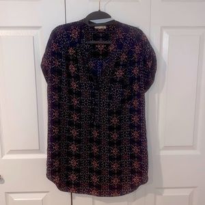 Pleione short sleeve tunic length blouse..